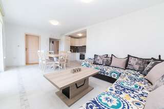 Апартаменты Apartmani Tripović Тиват Апартаменты с 3 спальнями и балконом-9