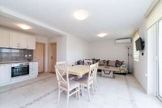 Апартаменты Apartmani Tripović Тиват Апартаменты с 3 спальнями и балконом-12