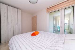 Апартаменты Apartmani Tripović Тиват Апартаменты с 2 спальнями, балконом и видом на море-3