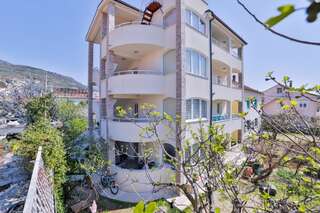 Апартаменты Apartmani Tripović Тиват Апартаменты с 3 спальнями с видом на море и балконом-53